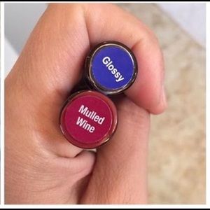 Lipsense mulled wine and gloss